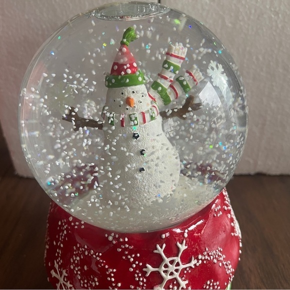 2006 Debbie Mumm Musical Snowman "Simply Snowmen" Snow Globe Plays Jingle Bells - Picture 4 of 4